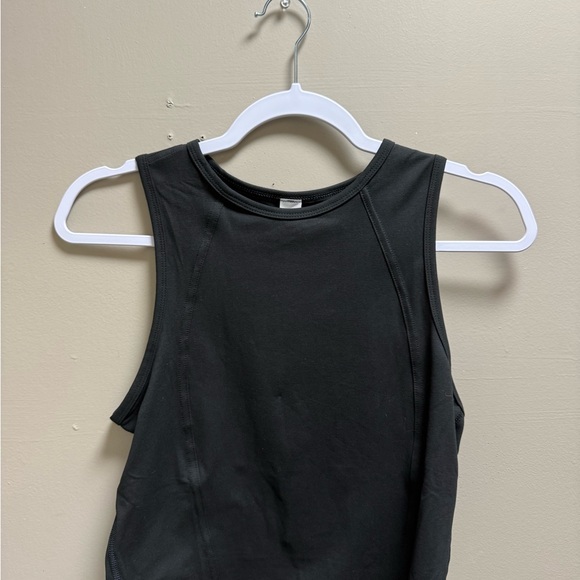 lululemon athletica Black Women’s tank top. - Picture 1 of 4